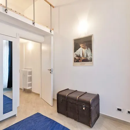 Moleloca - Casa Artisti 7 * Turin